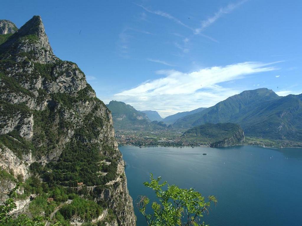 Villa Phoenix Riva del Garda Ngoại thất bức ảnh