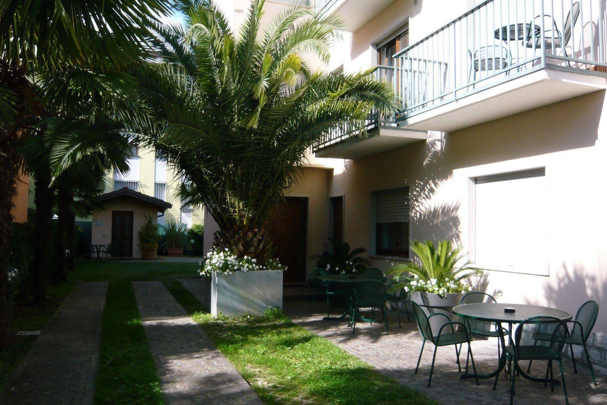Villa Phoenix Riva del Garda Ngoại thất bức ảnh